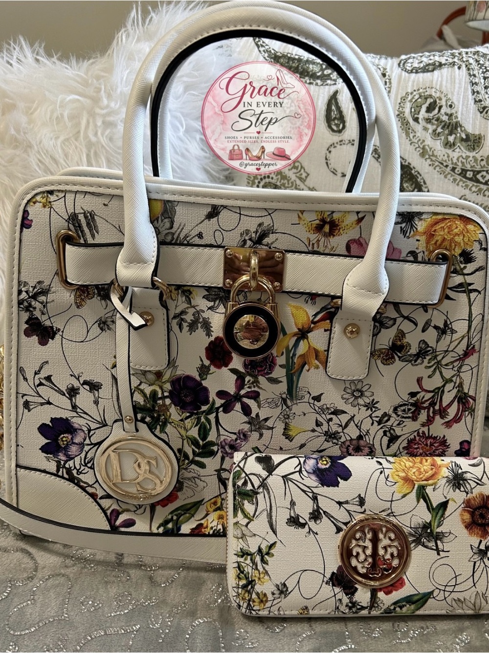 NWT Danskin Large, White Floral Satchel & Wallet Set w/White Trim & Gold Accents
